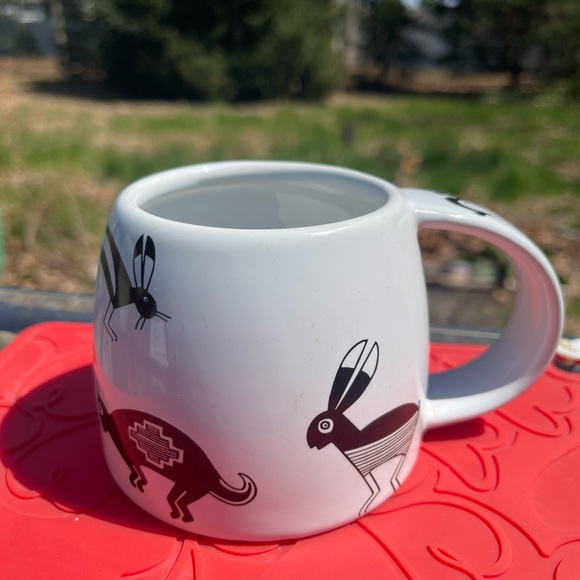 Las Cruxes Treasure Chest Rabbit Cup coffee tea hot chocolate - Picture 3 of 6